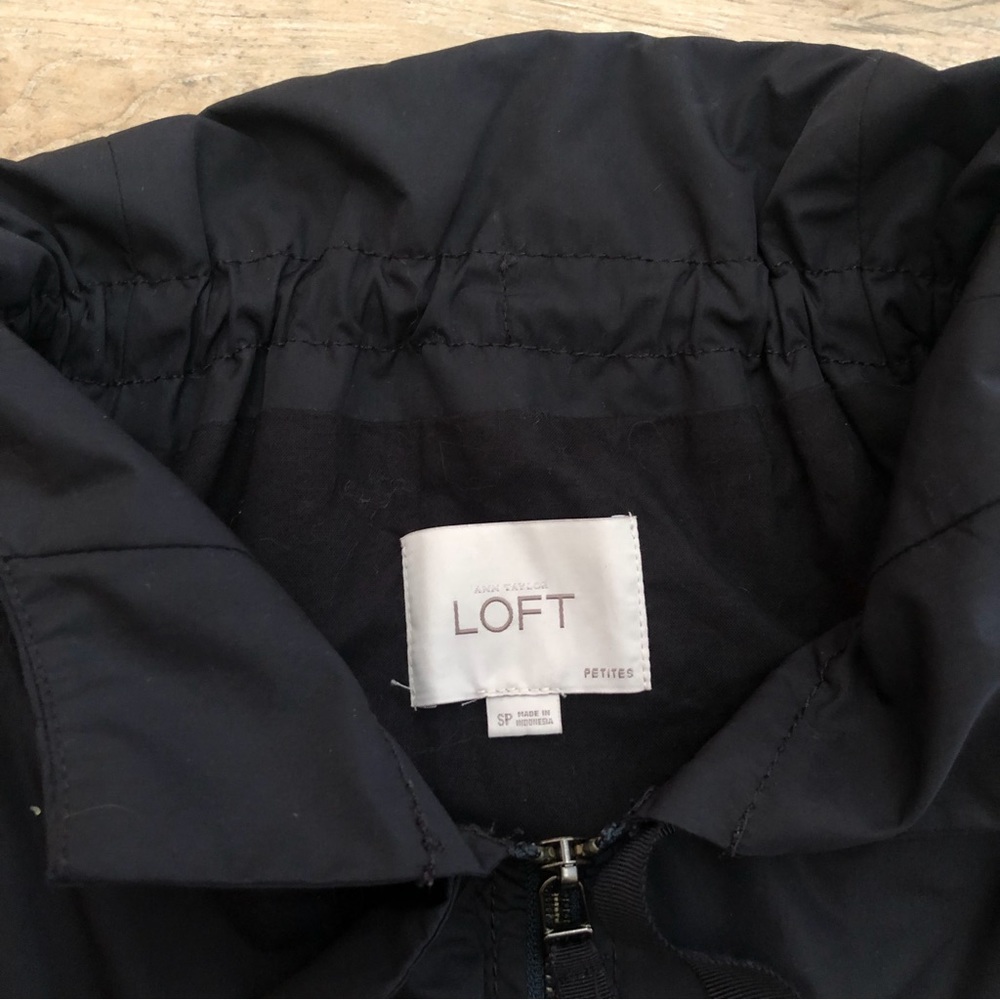 LOFT Jacket - Picture 4 of 11